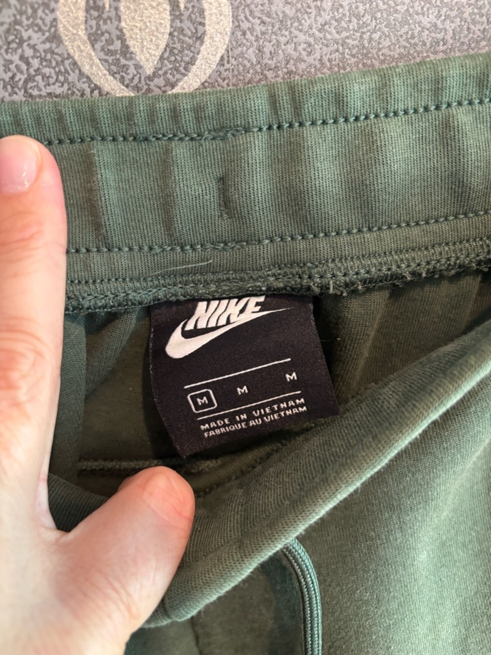 Nike Men's Olive Green Athletic Joggers - Picture 3 of 4